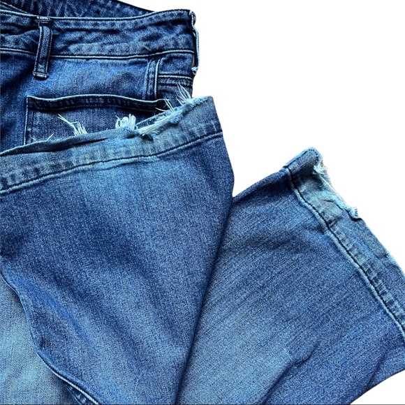 America Eagle Outfitters, flattering bootcut jeans, size 12 - Picture 4 of 8